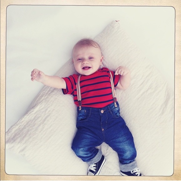 Zara soft jeans with suspenders 12/18M & 2/3T - Picture 8 of 8